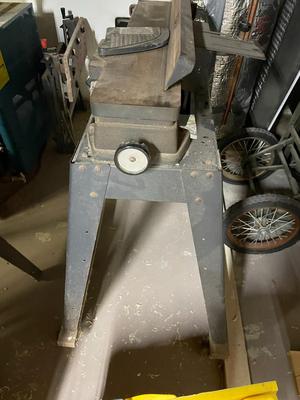 Heavy-Duty Wood Jointer with Stand