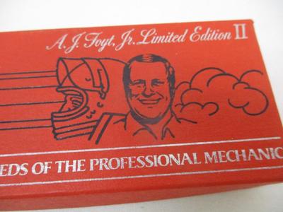 A. J. Foyt Jr. Limited Edition II The Professional Mechanic Collectors Knife