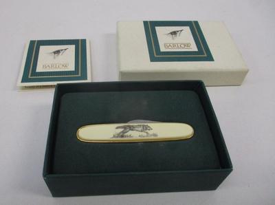 Vintage Barlow Gray Wolf Folding 2 Blade Knife National Wildlife Federation