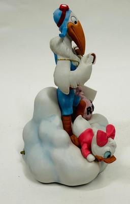 RUSH DELIVERY Disney New Arrivals Musical Stork Figurine w/ Baby Daisy 1984 Vintage music box