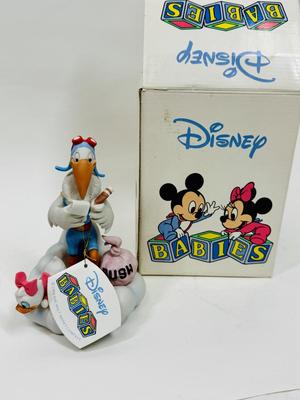 RUSH DELIVERY Disney New Arrivals Musical Stork Figurine w/ Baby Daisy 1984 Vintage music box