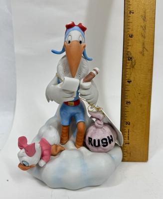 RUSH DELIVERY Disney New Arrivals Musical Stork Figurine w/ Baby Daisy 1984 Vintage music box
