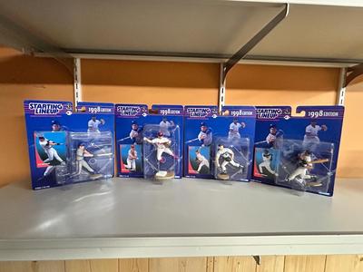 1998 STARTING LINE UP SUPER STAR BASEBALL COLLECTABLE FIGURINES