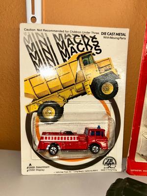 1971 TOOTSIE TOYS IN ORIGINAL PACKAGE, ALONG WITH 1976 MINI MACK AND WINDRACER & TOOTSIE TOY ARMY TANK