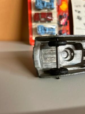 1971 TOOTSIE TOYS IN ORIGINAL PACKAGE, ALONG WITH 1976 MINI MACK AND WINDRACER & TOOTSIE TOY ARMY TANK