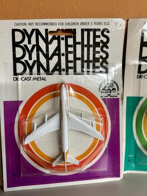 1976 DYNA FLIGHT PLANES IN ORIGINAL PACKAGE