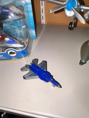 ARMOUR COLLECTION DIECAST LOCKHEAD P-38 LIGHTNING SCALE MODEL PLANE & SKYLANDERS SUPERCHARGE