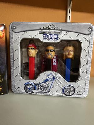 LORD OF THE RINGS COLLECTIBLE PEZ IN ORIGINAL PACKAGING , AND ORANGE COUNTY CHOPPERS PEZ IN COLLECTIBLE TIN