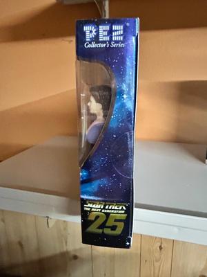 STAR TREK COLLECTIBLE PEZ AND OTHER ITEMS