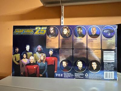 STAR TREK COLLECTIBLE PEZ AND OTHER ITEMS