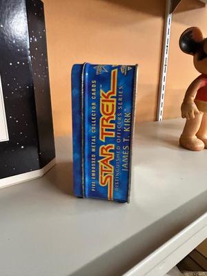STAR TREK COLLECTIBLE PEZ AND OTHER ITEMS