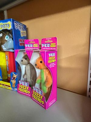 PEZ PETS DOG TREAT DISPENSER, & PEZ FUZZY FRIENDS