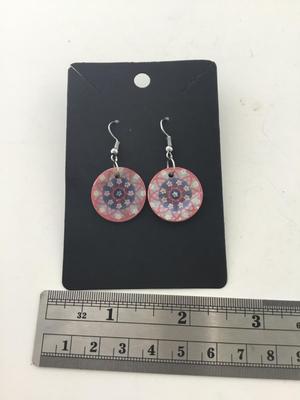 Beautiful fashion dangle earrings