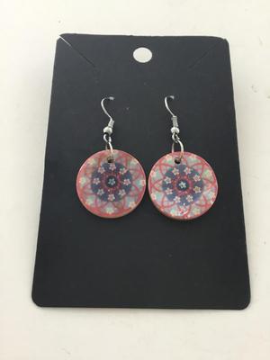 Beautiful fashion dangle earrings