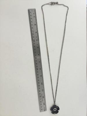 Beautiful black flower long necklace