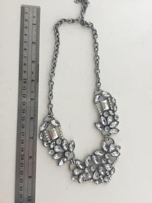 Beautiful unmarked statement necklace