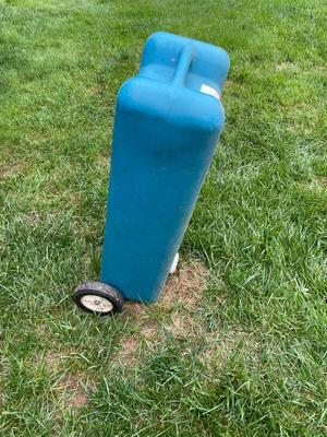 Blue Portable Wheeled Water Tank with Handle
