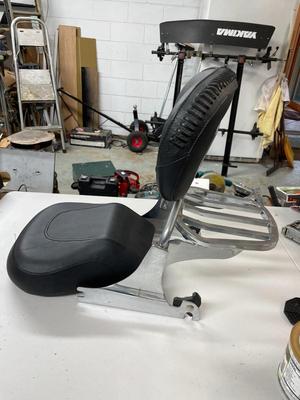 Harley-Davidson Motorcycle Black Leather Seat with Backrest and Luggage Rack