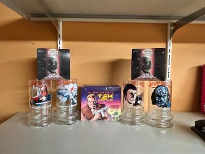 WILLIAM SHATNER TRADING CARDS, 1984 STAR TREK COLLECTIBLE GLASSES AND MORE
