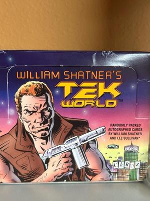 WILLIAM SHATNER TRADING CARDS, 1984 STAR TREK COLLECTIBLE GLASSES AND MORE