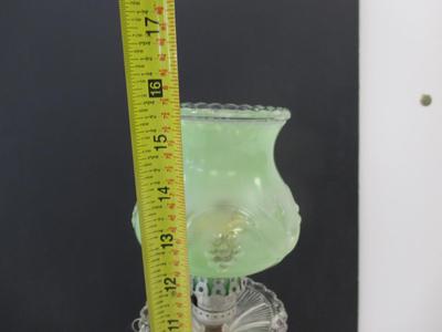 Leviton Glass Boudior Style Lamps Hurricane Shades Chandelier Green