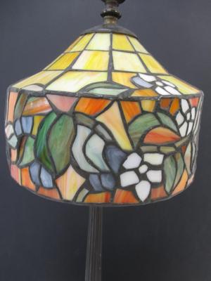 Tiffany Style Stained Glass Lamp