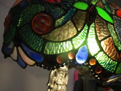 5 Sided Raised Stain Glass Lamp