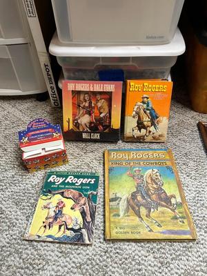ROY ROGERS BOOKS, TRADING CARDS AND WALL CLOCK