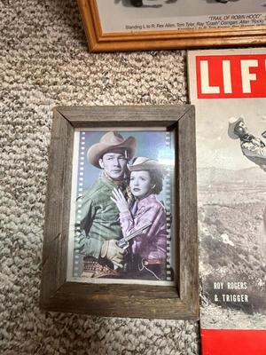1943 LIFE MAGAZINE WITH ROY ROGERS AND TRIGGER ON COVER, MOVIE PHOTO AND 5x7 PIC