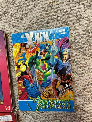 SUPER HERO LITERATURE