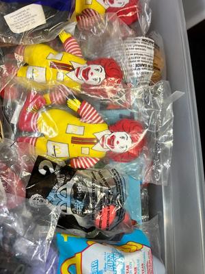 67 HAPPY MEAL TOYS