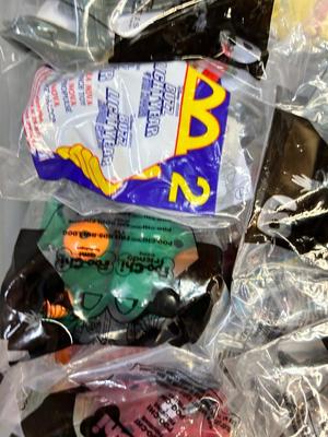 67 HAPPY MEAL TOYS
