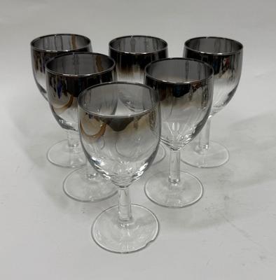 MCM Bar Set with 6 wine glasses and a Metal Caddy Clear w/ Silver Fade Rim