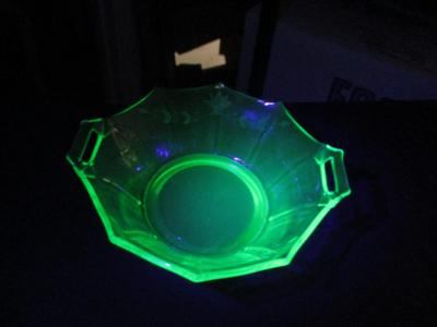 Art Deco Imperial Uranium Glass Centerpiece Bowl With Handles