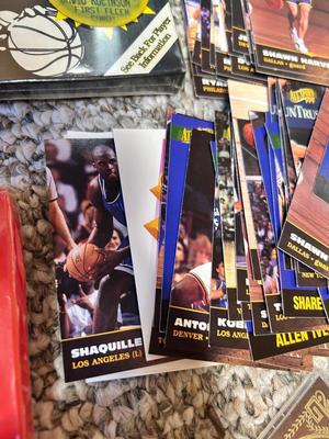 VTG BASKETBALL TRADING CARDS
