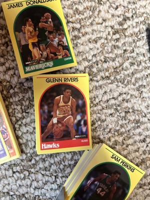 VTG BASKETBALL TRADING CARDS