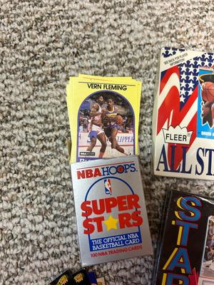 VTG BASKETBALL TRADING CARDS