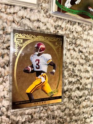 FOOTBALL TRADING CARDS