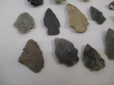 Assortment Of Arrowheads Choice 2