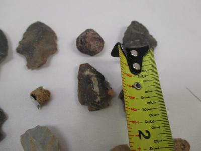 Assortment Of Arrowheads Choice 2