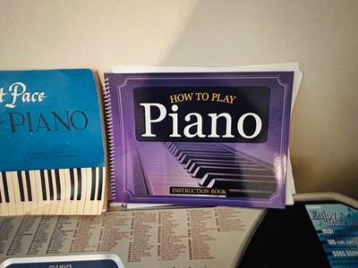 CTK-481 100 SONG BANK CASIO KEY BOARD WITH STAND AND BOOKS