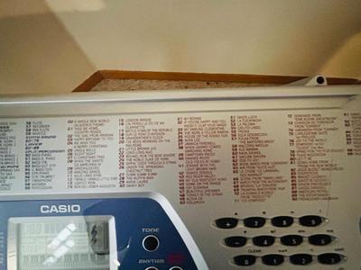 CTK-481 100 SONG BANK CASIO KEY BOARD WITH STAND AND BOOKS