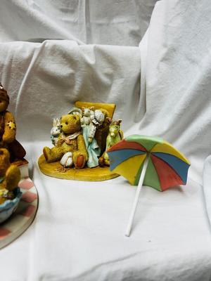 CHERISHED TEDDIES WITH PLATFORM AND MONTEFIORI WEDDING COUPLE