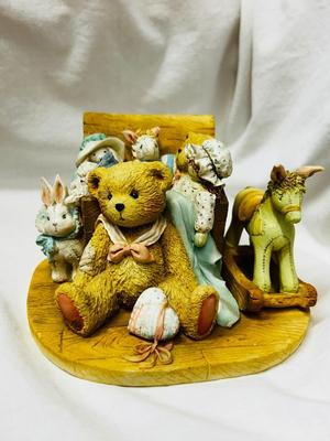CHERISHED TEDDIES WITH PLATFORM AND MONTEFIORI WEDDING COUPLE