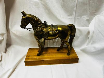 VTG BRASS HORSE 10” T x 11-1/2” W
