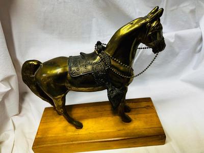 VTG BRASS HORSE 10” T x 11-1/2” W