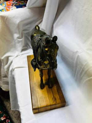 VTG BRASS HORSE 10” T x 11-1/2” W