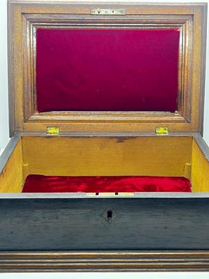 LOT 279: Jewelry Boxes: Vintage Wooden Red Velvet Lined + Pink Faux Suede
