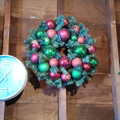 LOT 317: Set of (6) Christmas Wreaths with Holiday Decor