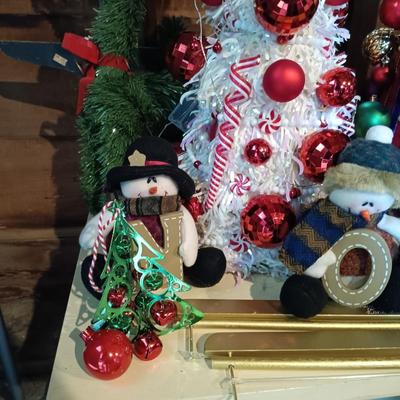 LOT 317: Set of (6) Christmas Wreaths with Holiday Decor